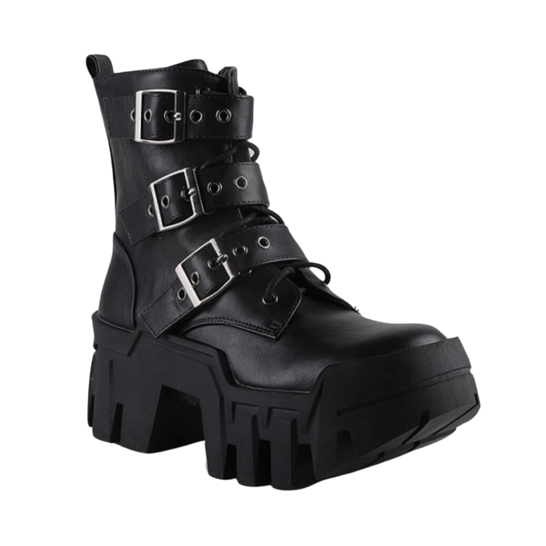 Black VALENCIA-01 Shoes by Ocho Toros | Kei Collective