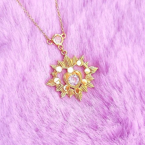 Amazon.com: AVELI 18k Gold Plated Sun Star Pendant Charm Necklace with Lab  Created Diamonds - Rapunzel Tangled Enchanted Inspired Jewelry, Magical  Fairytale Hypoallergenic Necklace for Women (Gold) : Clothing, Shoes &  Jewelry